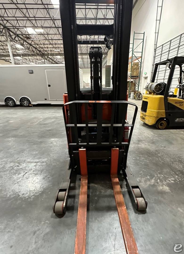 2019 Toyota 9BRU18