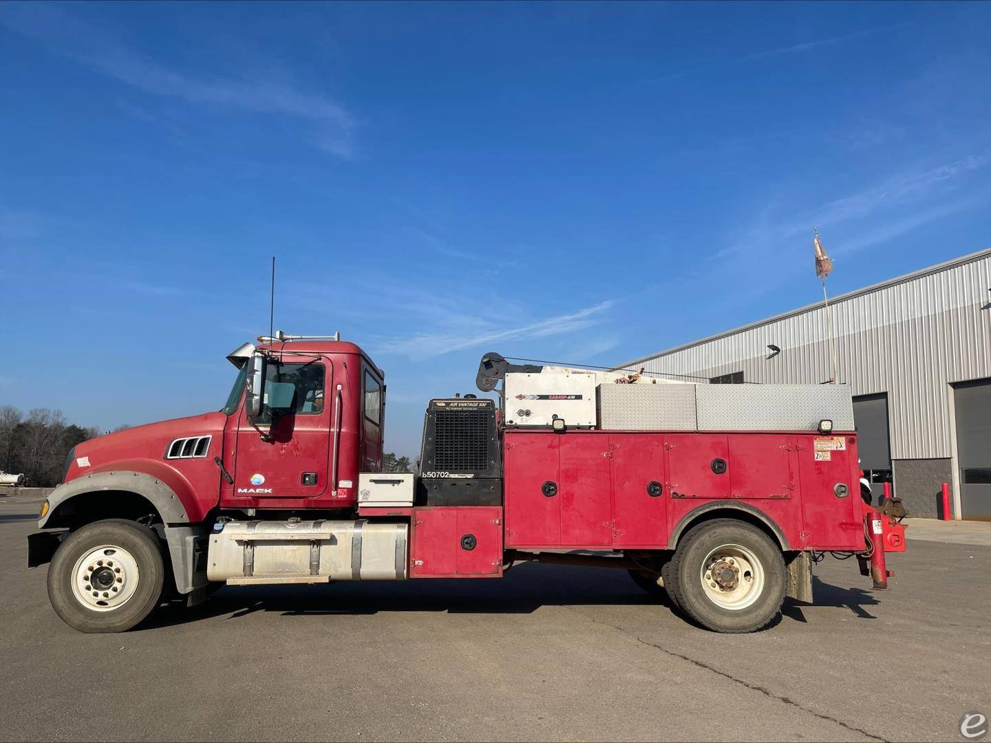 2011 Mack GRANITE GU712