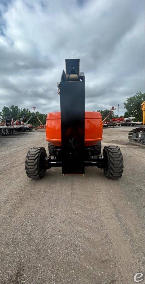 2015 JLG 600AJ
