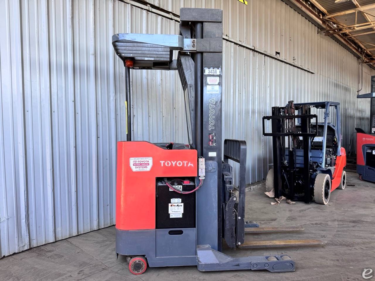 2001 Toyota 6BRU23 Electric Reach Truck - 123Forklift