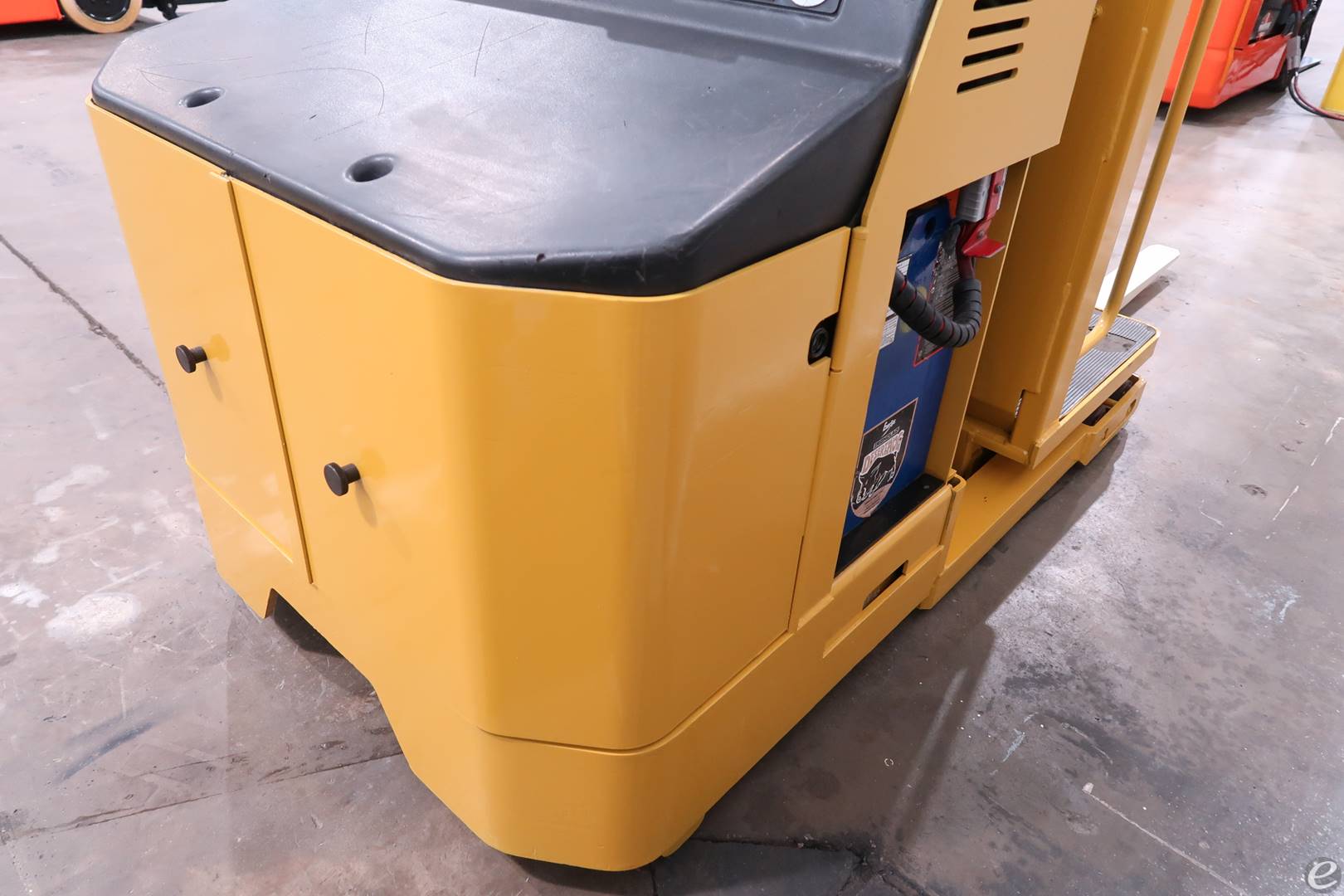 2011 Yale OS030EC Electric Order Picker - 123Forklift