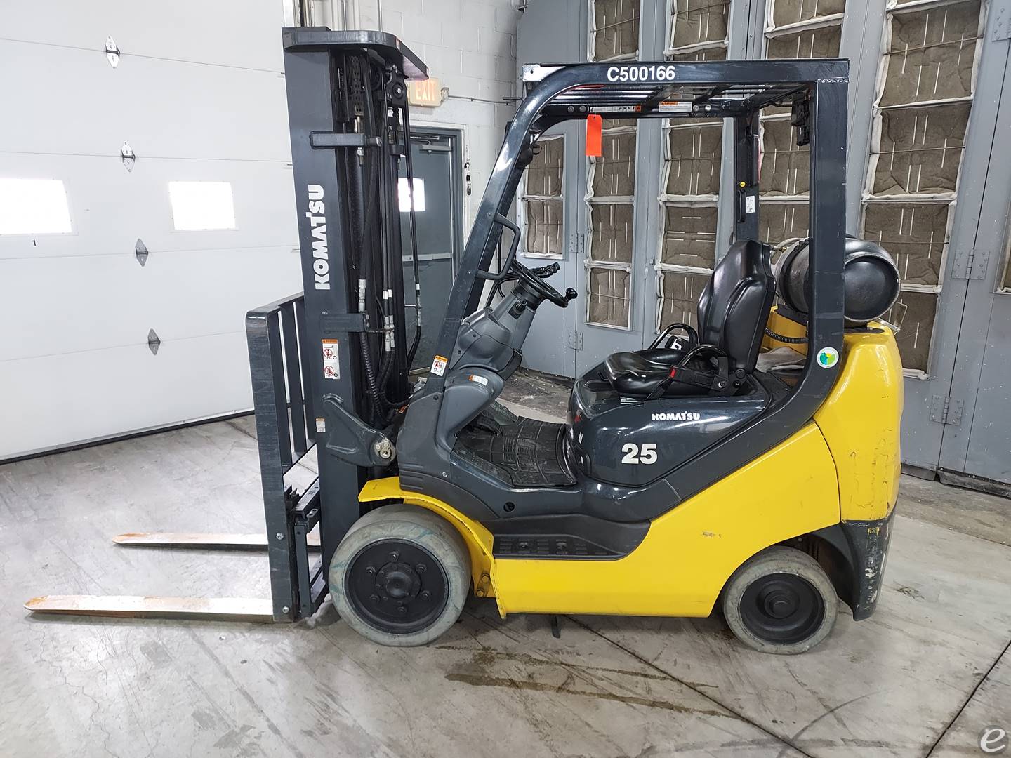 2015 Komatsu FG25ST-16 LP Gas Forkl...