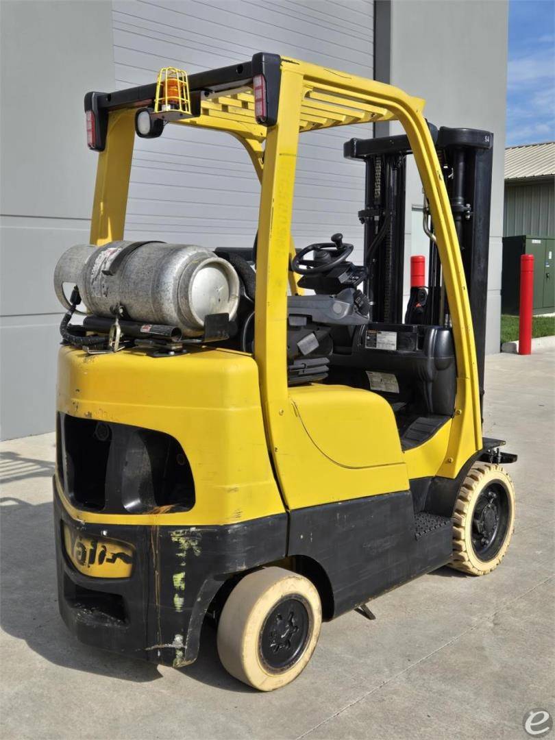 2013 Yale GLC050VX LP Gas Forklift - 123Forklift