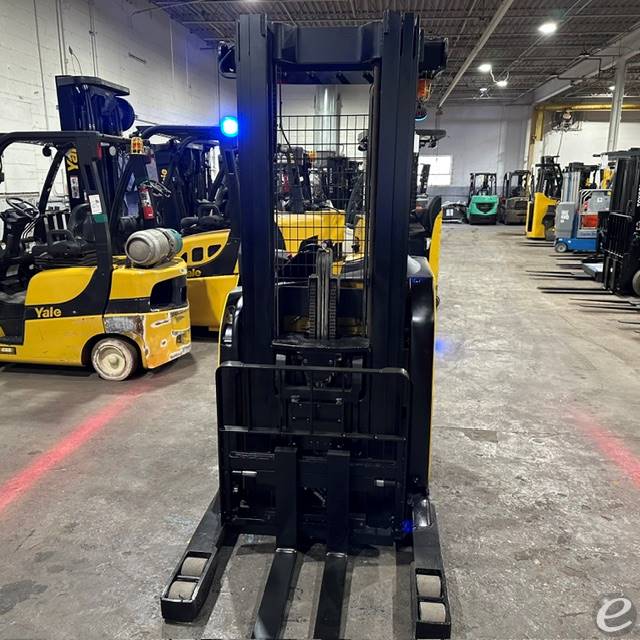 2021 Yale NR045EB