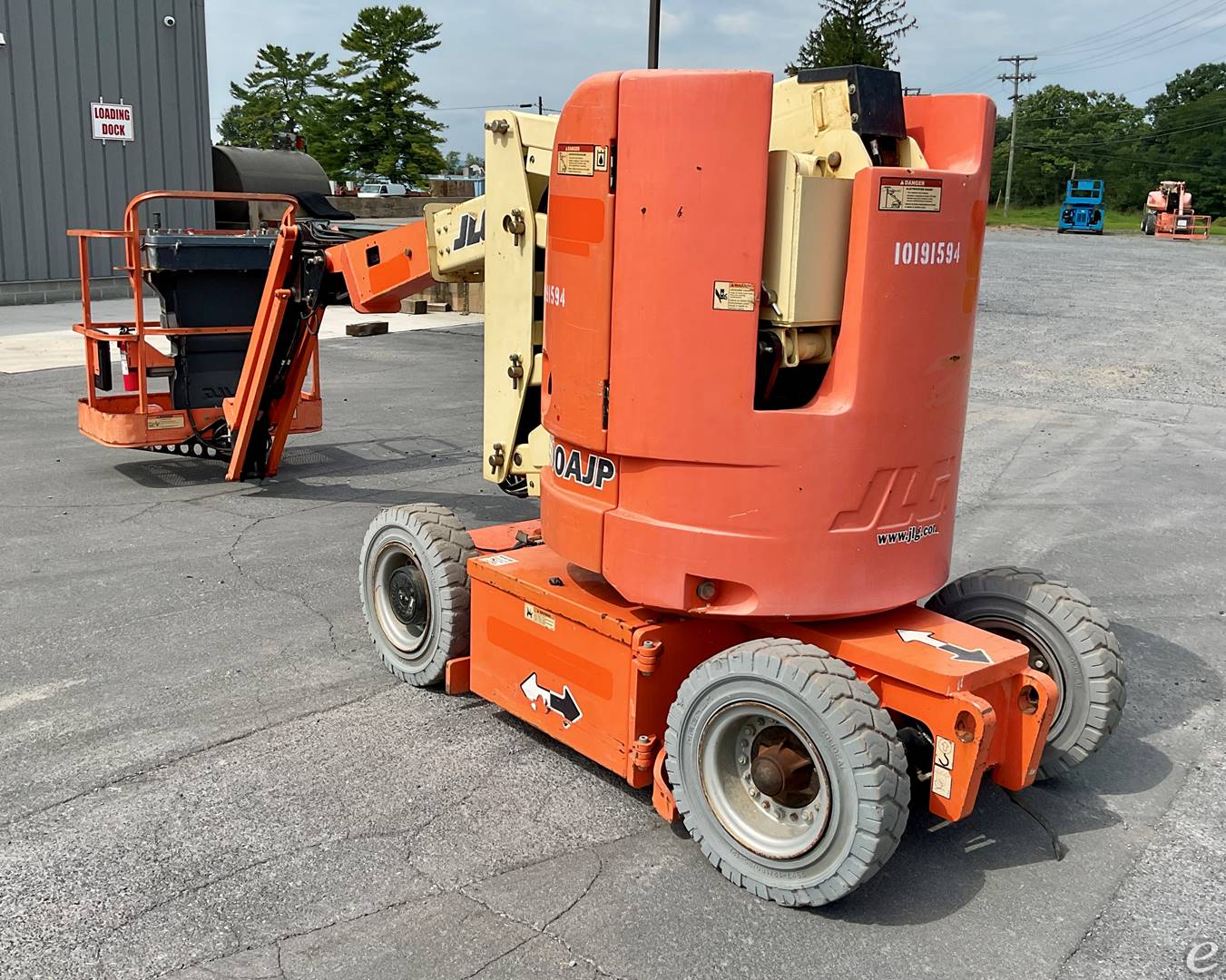 2013 JLG E300AJP