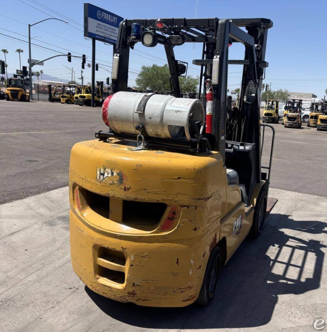 2020 Cat 2C8000