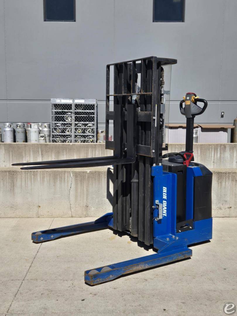 2021 Blue Giant BGS30-157