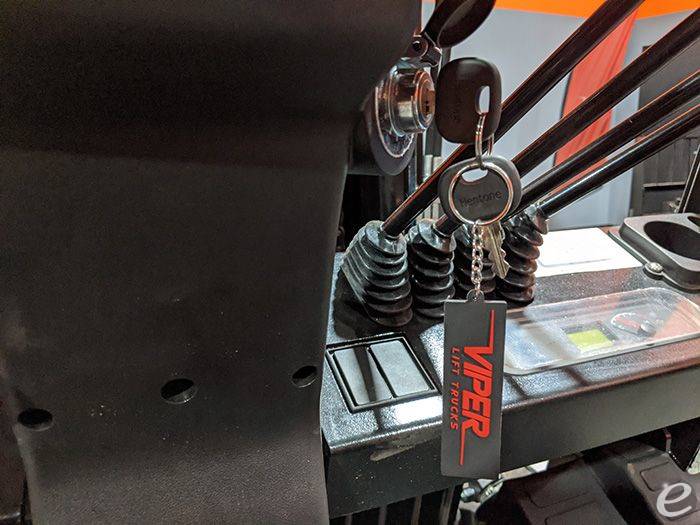 2026 Viper Lift Trucks FY35