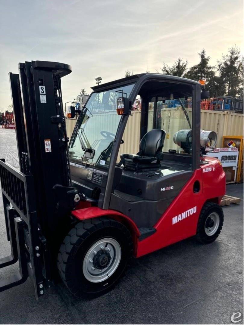 2023 Manitou MI40G