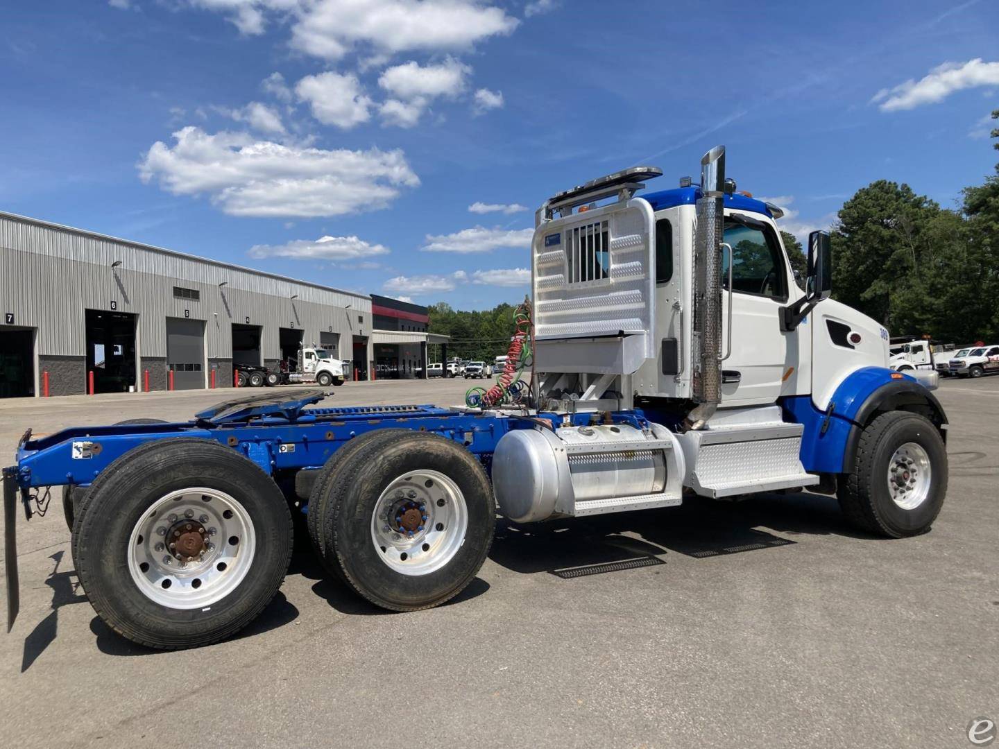 2021 Peterbilt 567