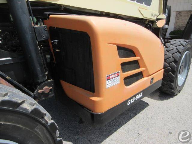2015 JLG G12-55A