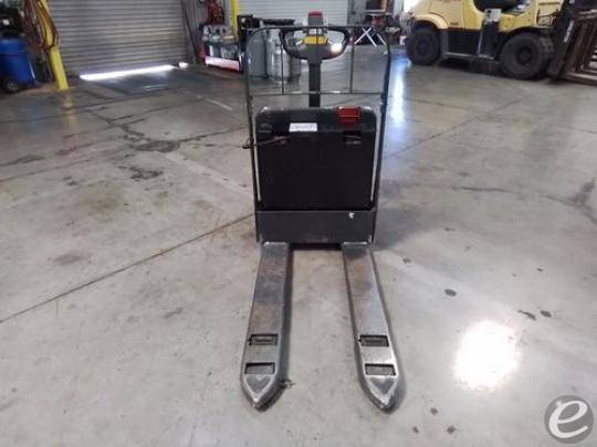 2018 Unicarriers WLXT2W7S22V Electric Forklift - 123Forklift