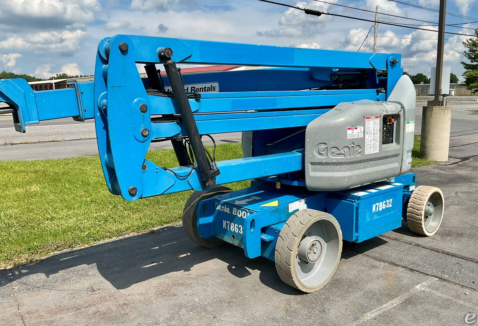 2013 Genie Z40/23NRJ