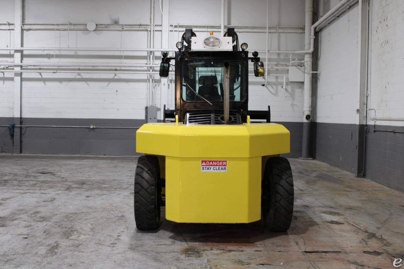 2007 Hoist Liftruck P360