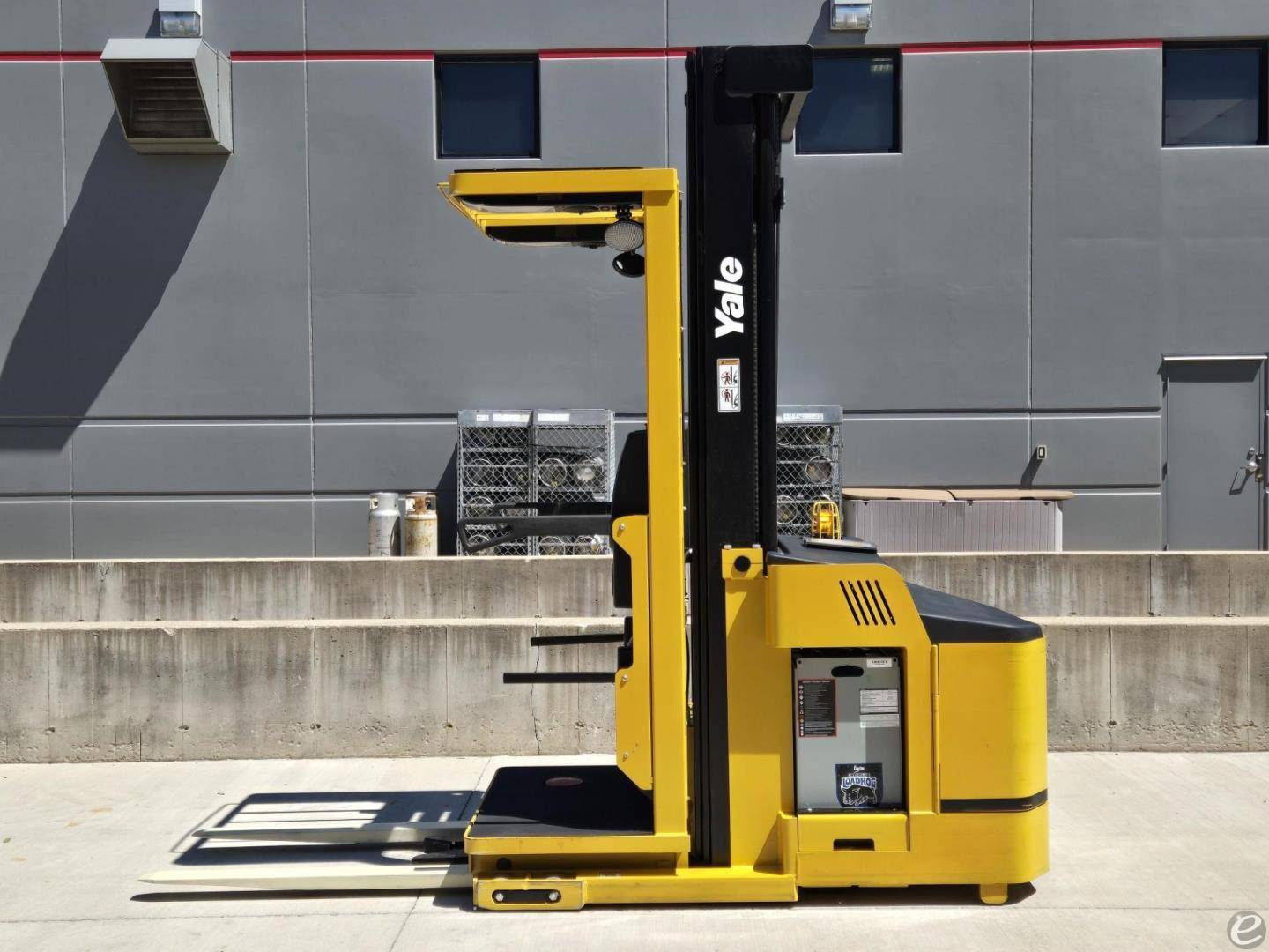 2020 Yale OS030EF Electric Order Pi...