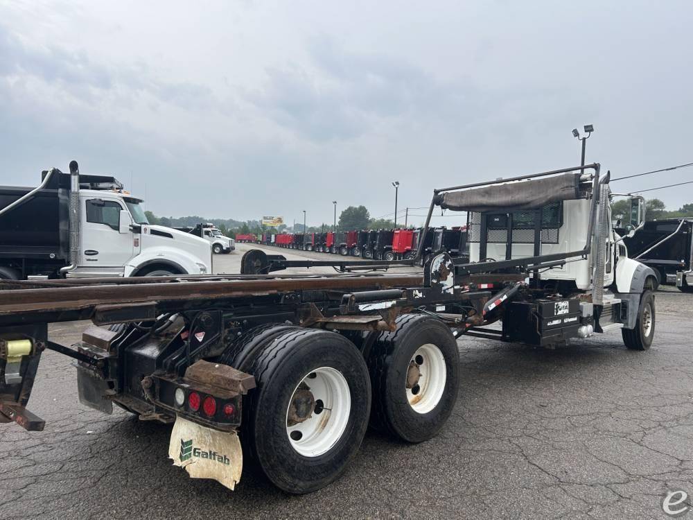 2019 Mack GRANITE 64FR
