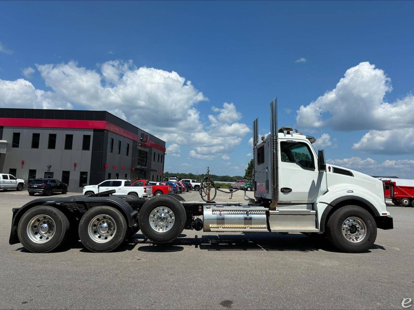 2020 Kenworth T880