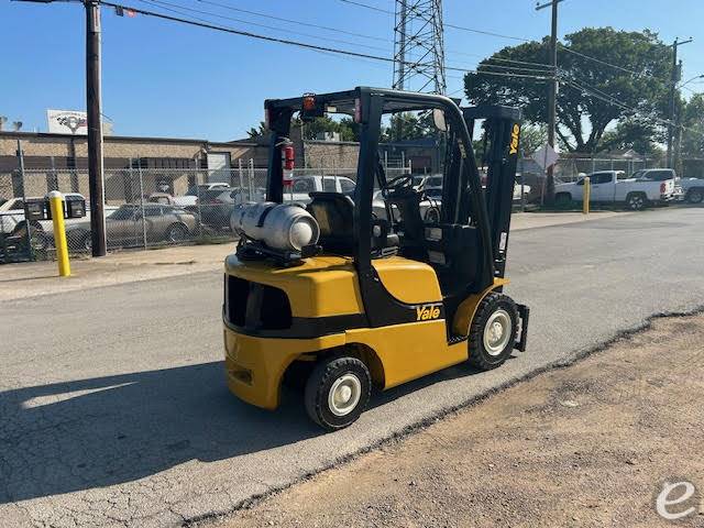 2018 Yale GLP050VXNEAE086