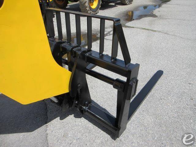 2015 JCB 507-42
