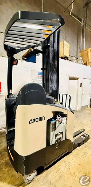 2020 Crown RM6095S-45