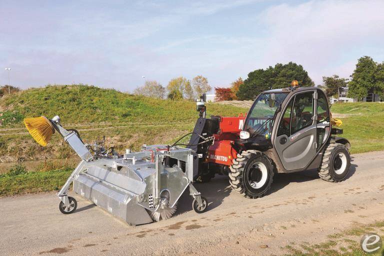 2025 Manitou 2 IN 1 SWEEPER
