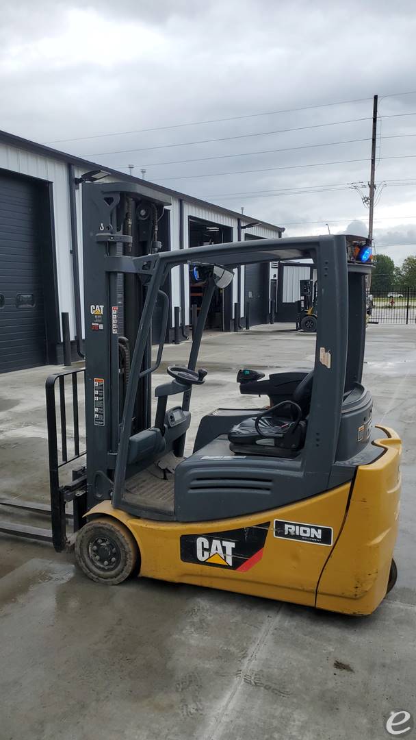 2017 Cat 2ET3000