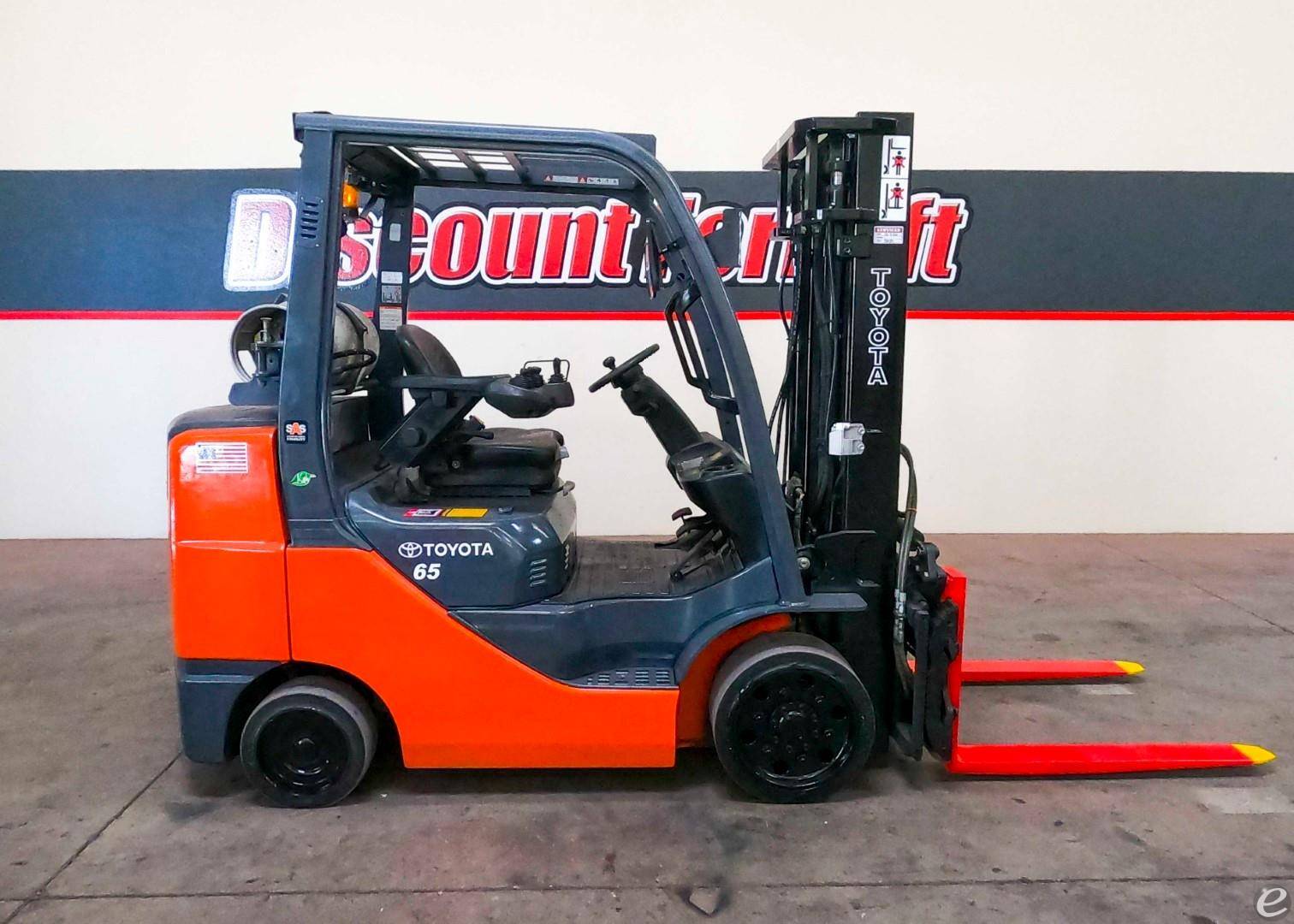 2018 Toyota 8FGCU32 LP Gas Forklift...