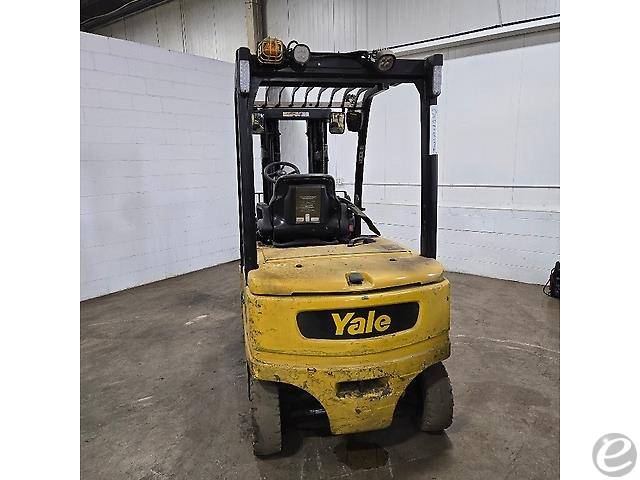 2017 Yale ERP050VL