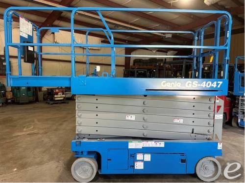 2017 Genie GS4047