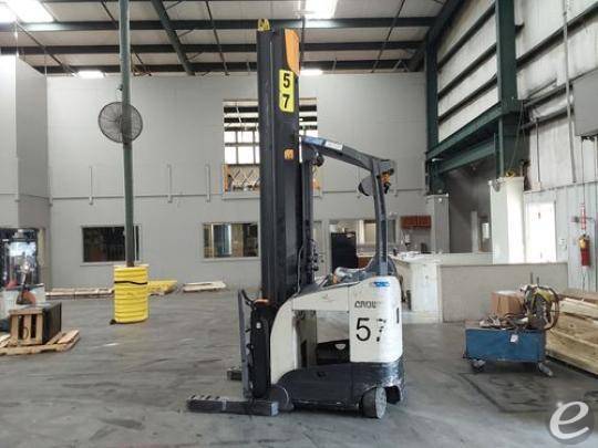 2016 Crown RM6025-45