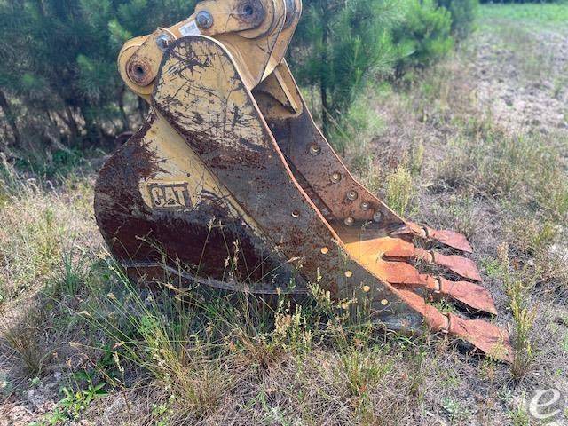 2015 Cat 326FL
