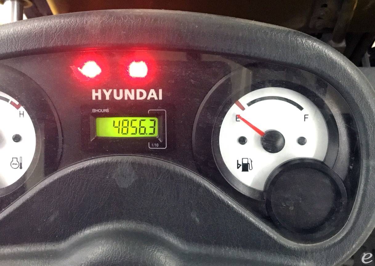2016 Hyundai 30L-7A
