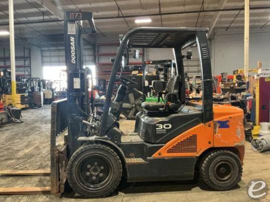 2023 Doosan G30E-7