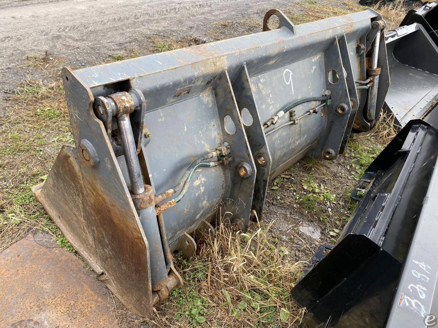 4X1 TLB BUCKET