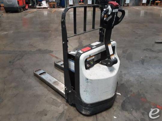 2018 Unicarriers WLXT2W7S22V Electric Forklift - 123Forklift