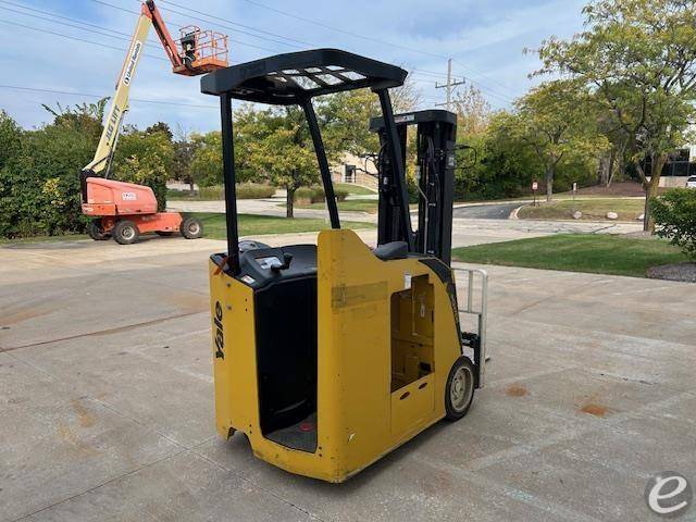 2022 Yale ESC035AD