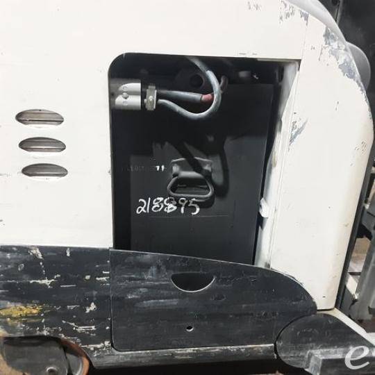 2019 Crown RR5725-45