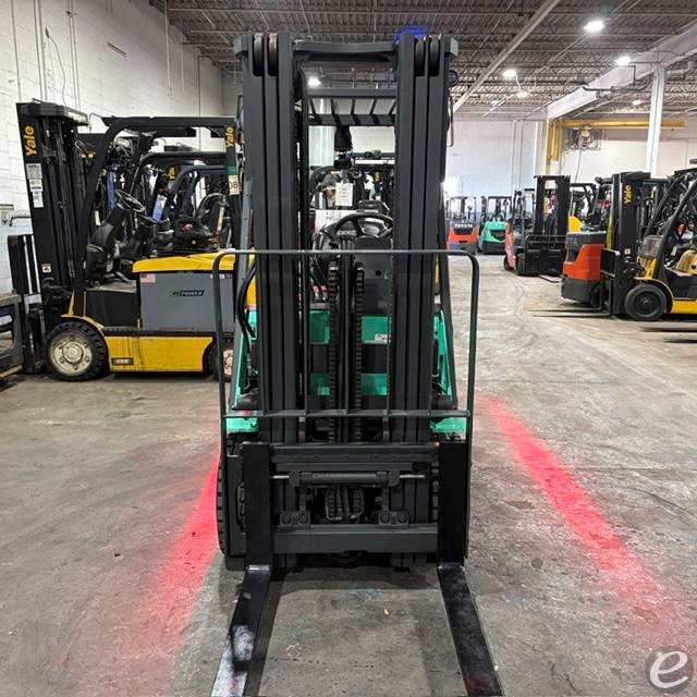 2019 Mitsubishi FGC25N