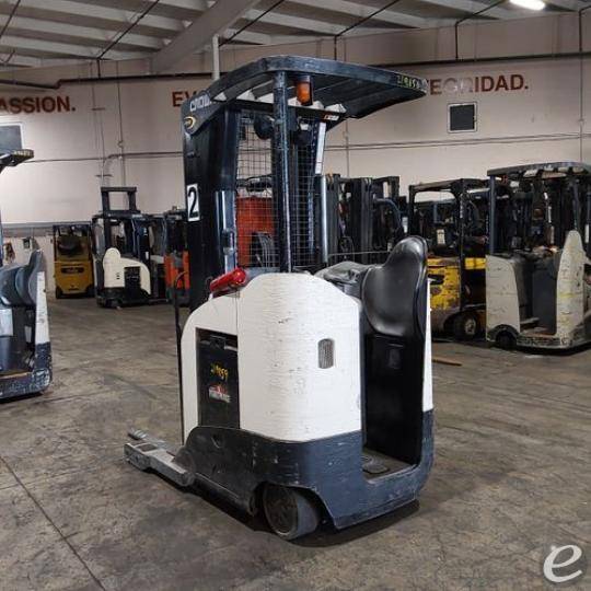 2018 Crown RR5725-45