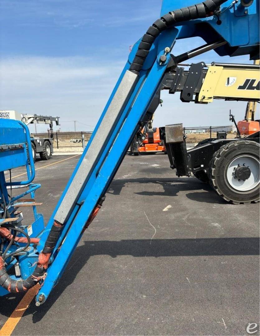2013 Genie Z80/60
