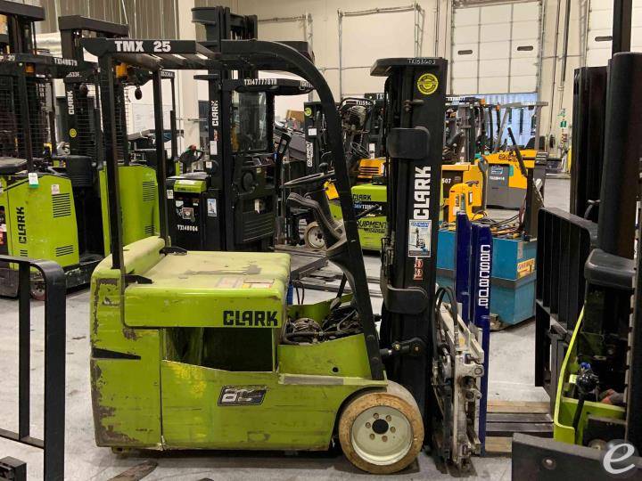 2016 Clark TMX25