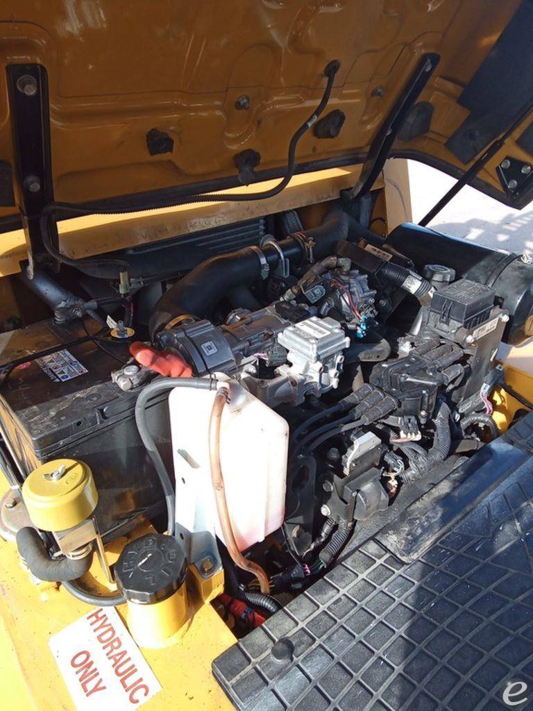2010 Cat GC70K