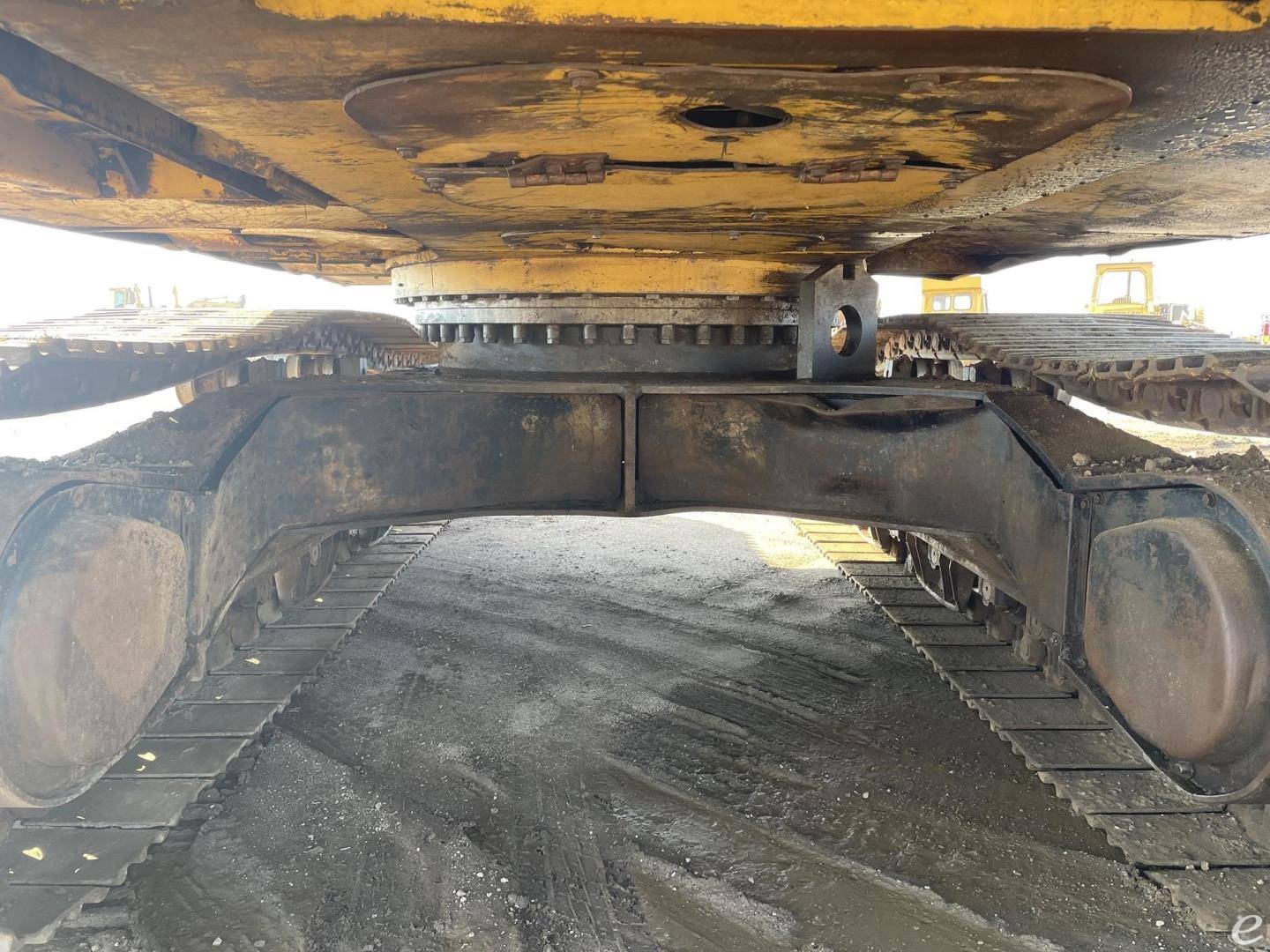 1992 Cat 330L