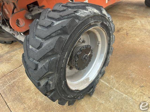 2015 JLG 860SJ