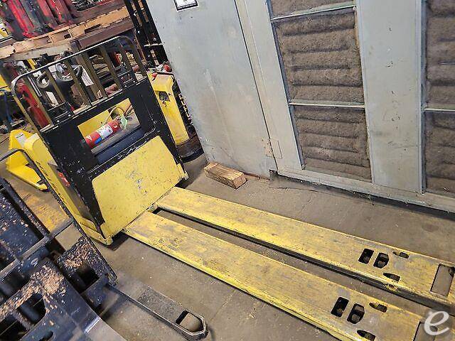 2019 Hyster W80Z