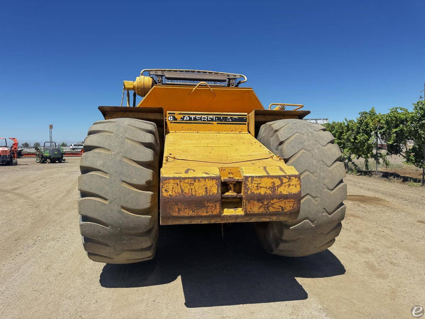 1984 Cat 615