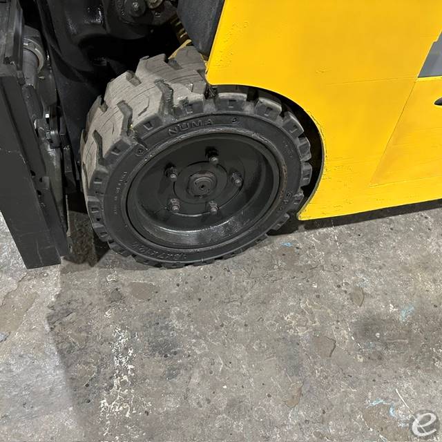 2022 Yale ESC030AD