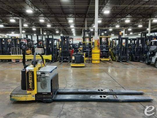 2017 Hyster B80ZHD Electric Forklif...