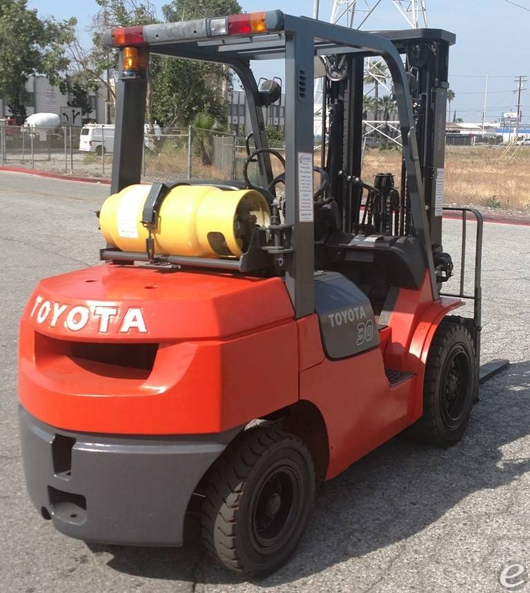 2005 Toyota 7FGU30