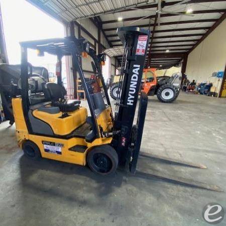 2018 Hyundai 25LC-7A